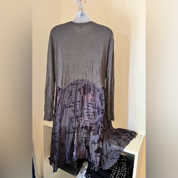 NWT!  Long tunic by Shana Apparel - Picture 4 of 5
